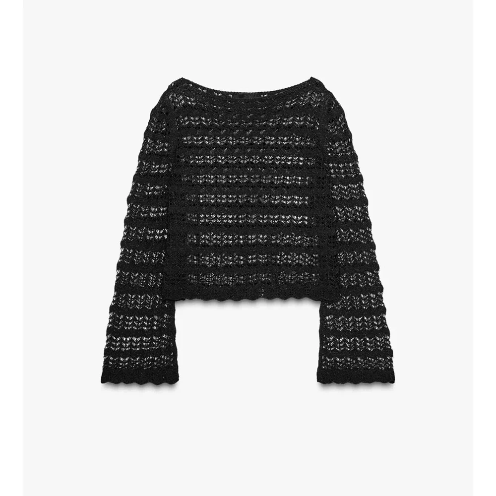 ZARA POINTELLE KNIT CROP TOP
